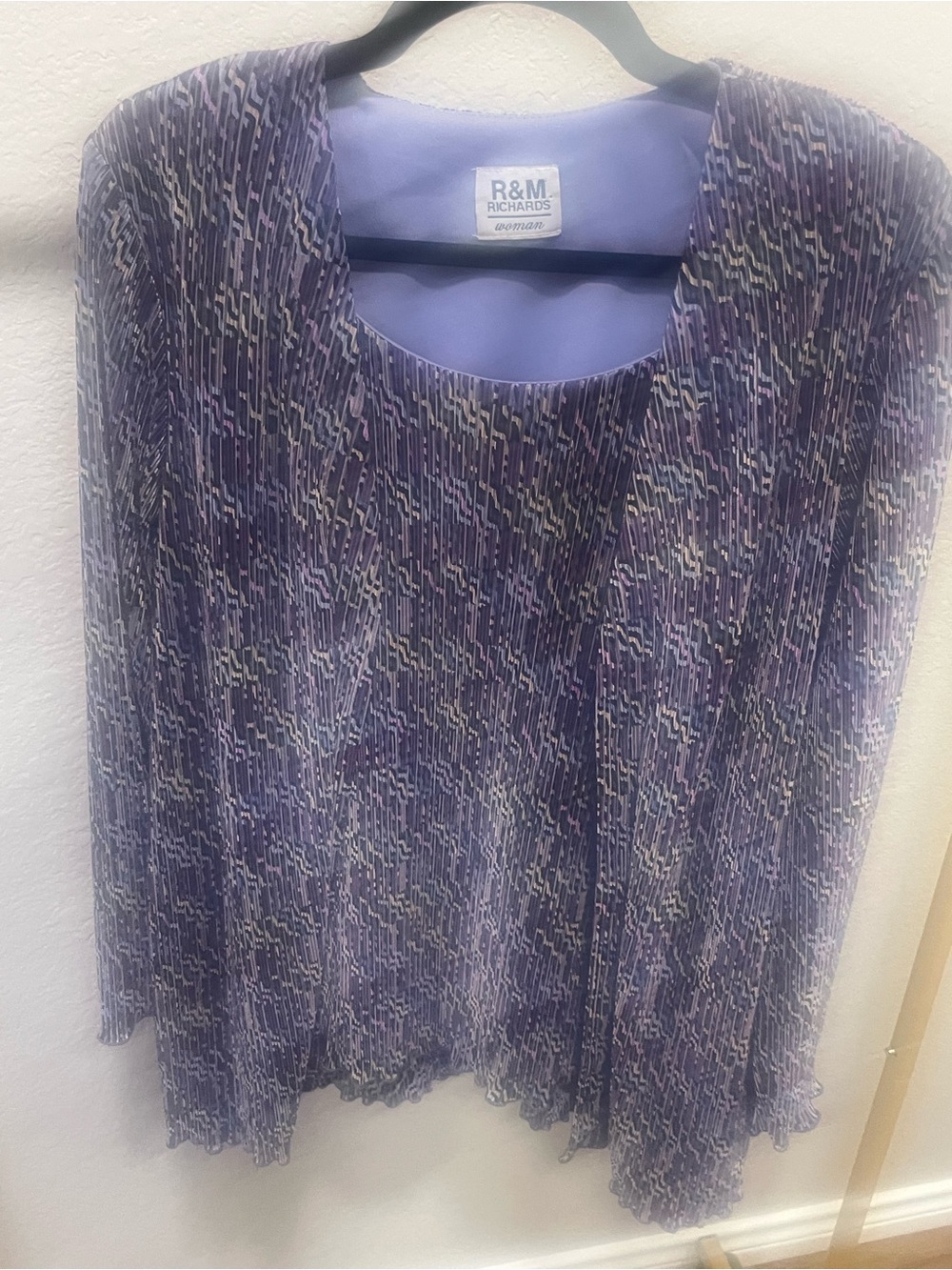 R&M Richards Woman Purple Pleated Layered Top Long Sleeve Abstract Print